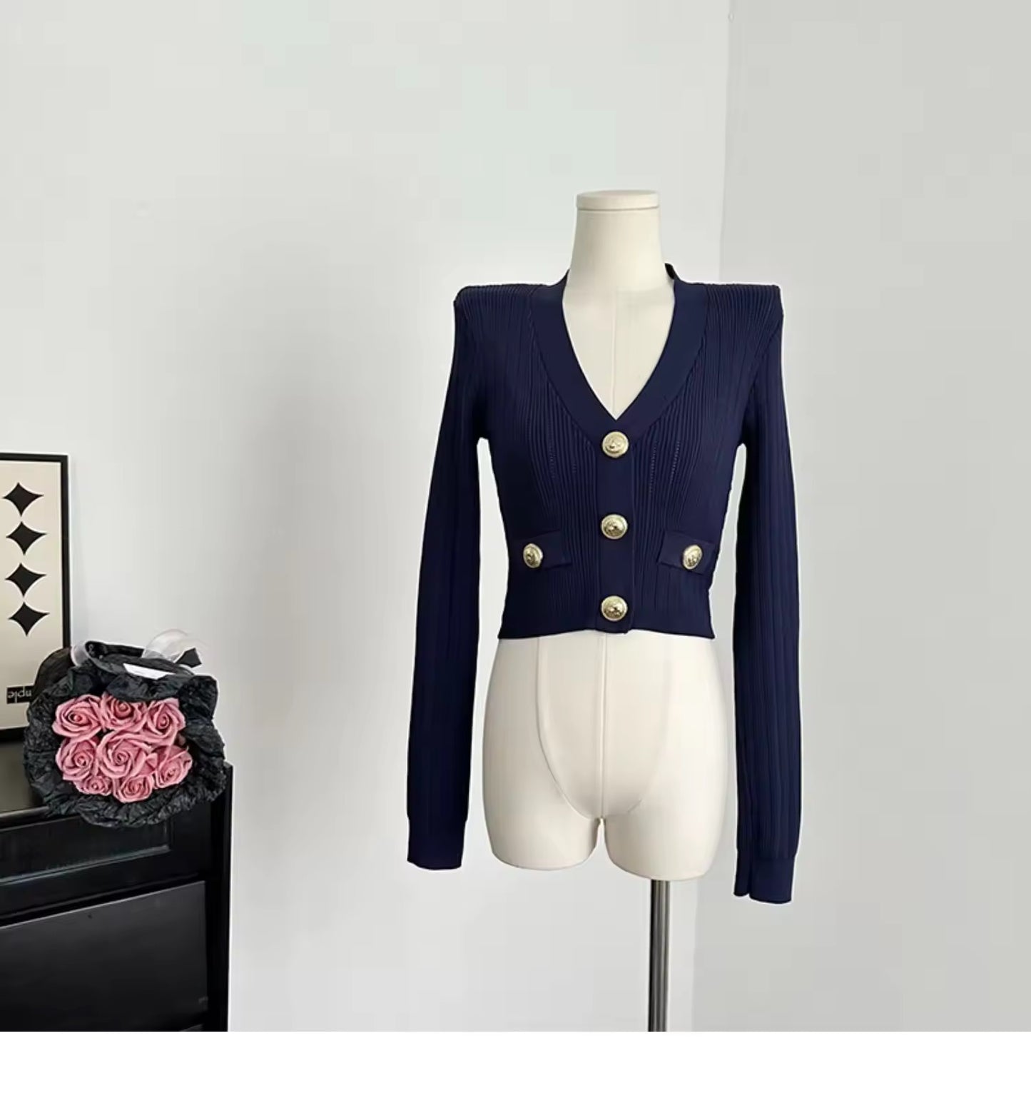 Premium Quality Women Fashion Autumn Vintage Cute Gold Button Knitted Cardigan Sweater Top