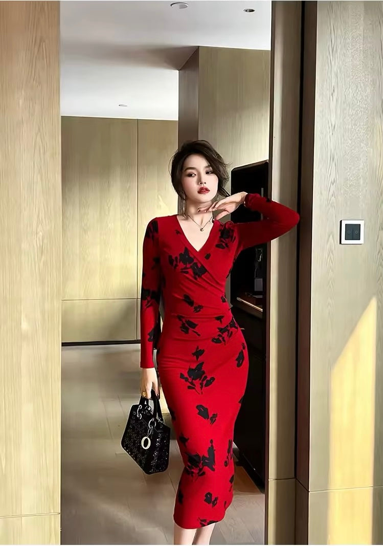 Red bodycon dress