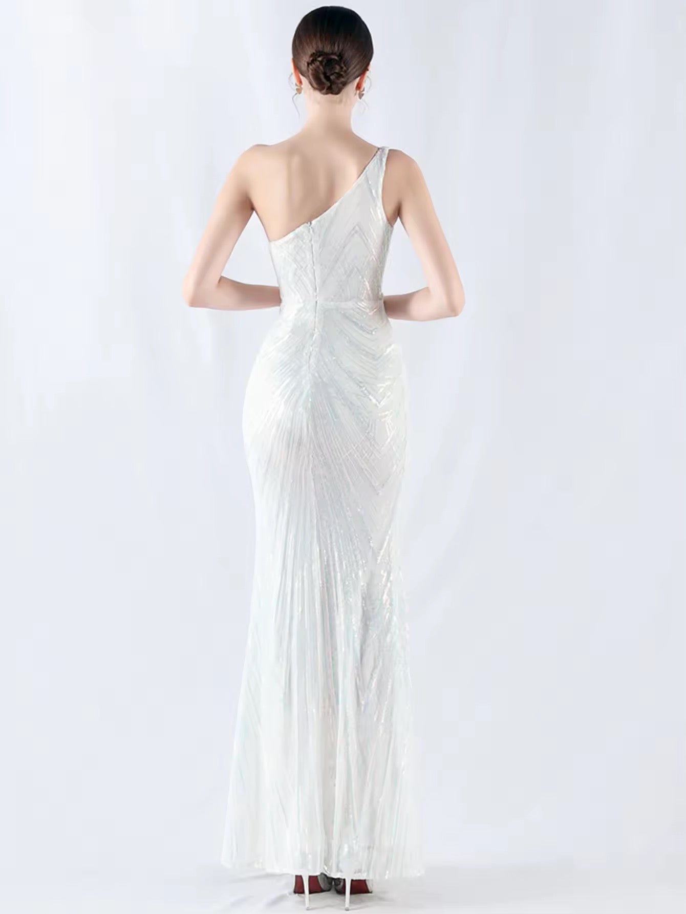 Luxury long slitcut dress