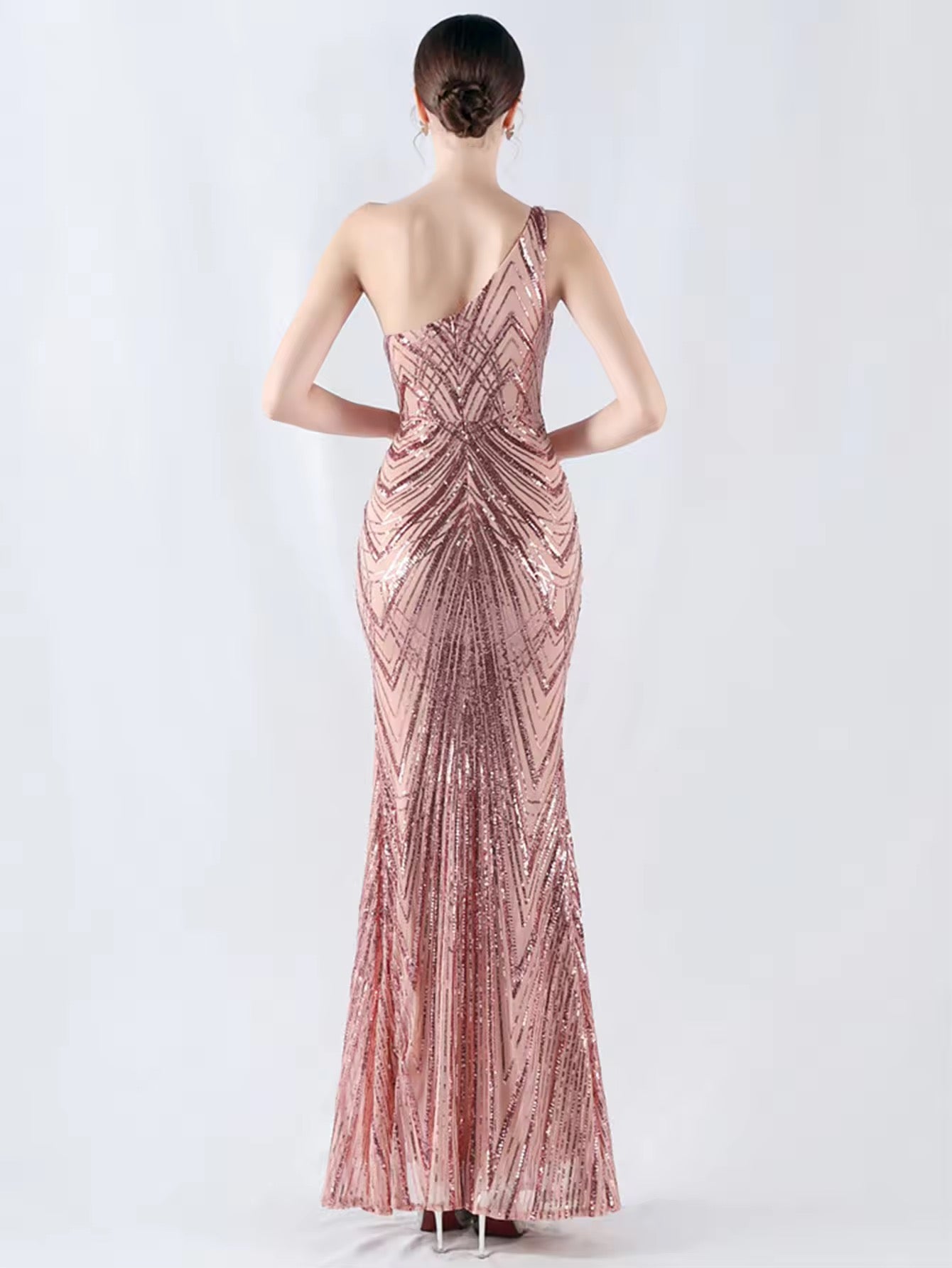 Luxury long slitcut dress