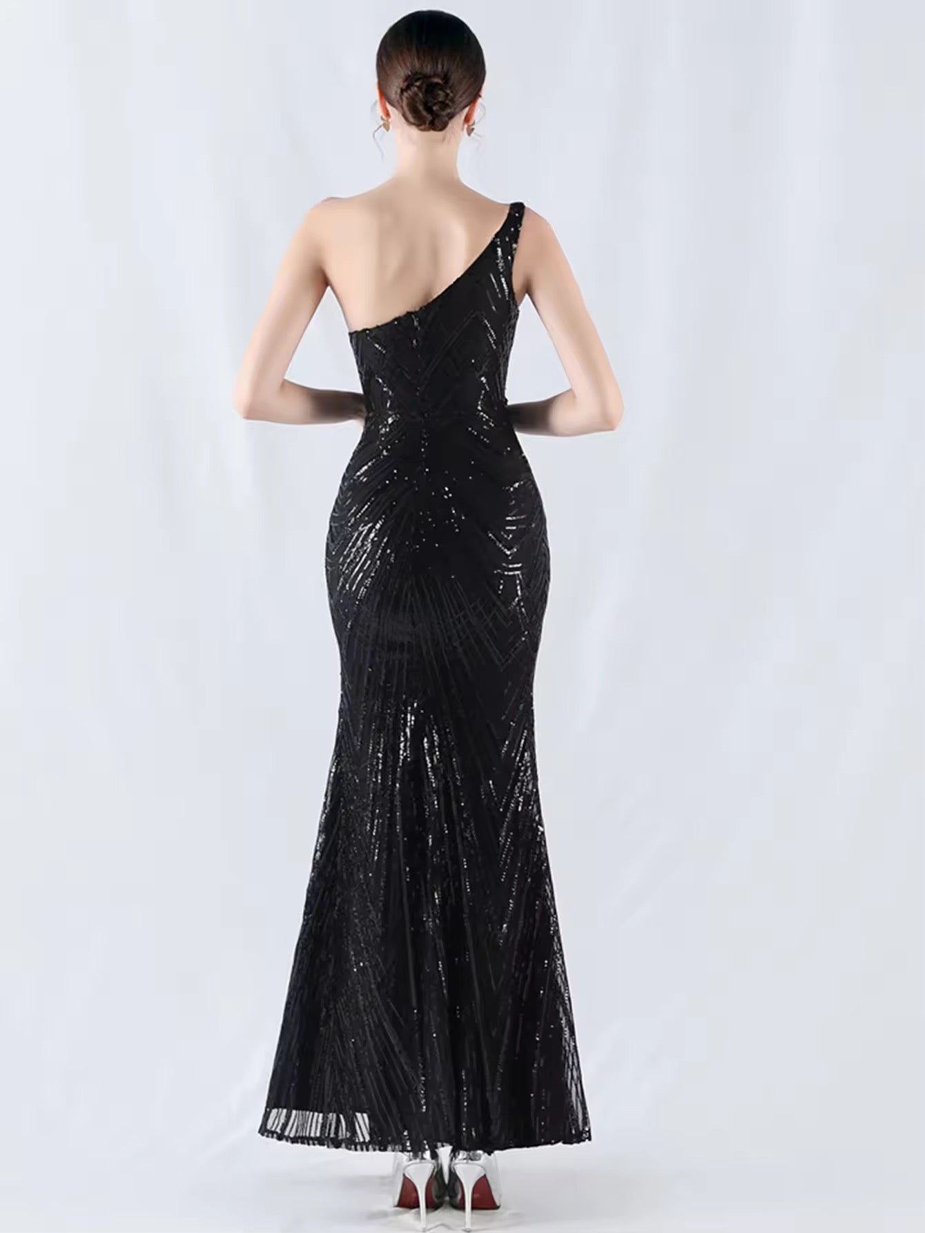 Luxury long slitcut dress