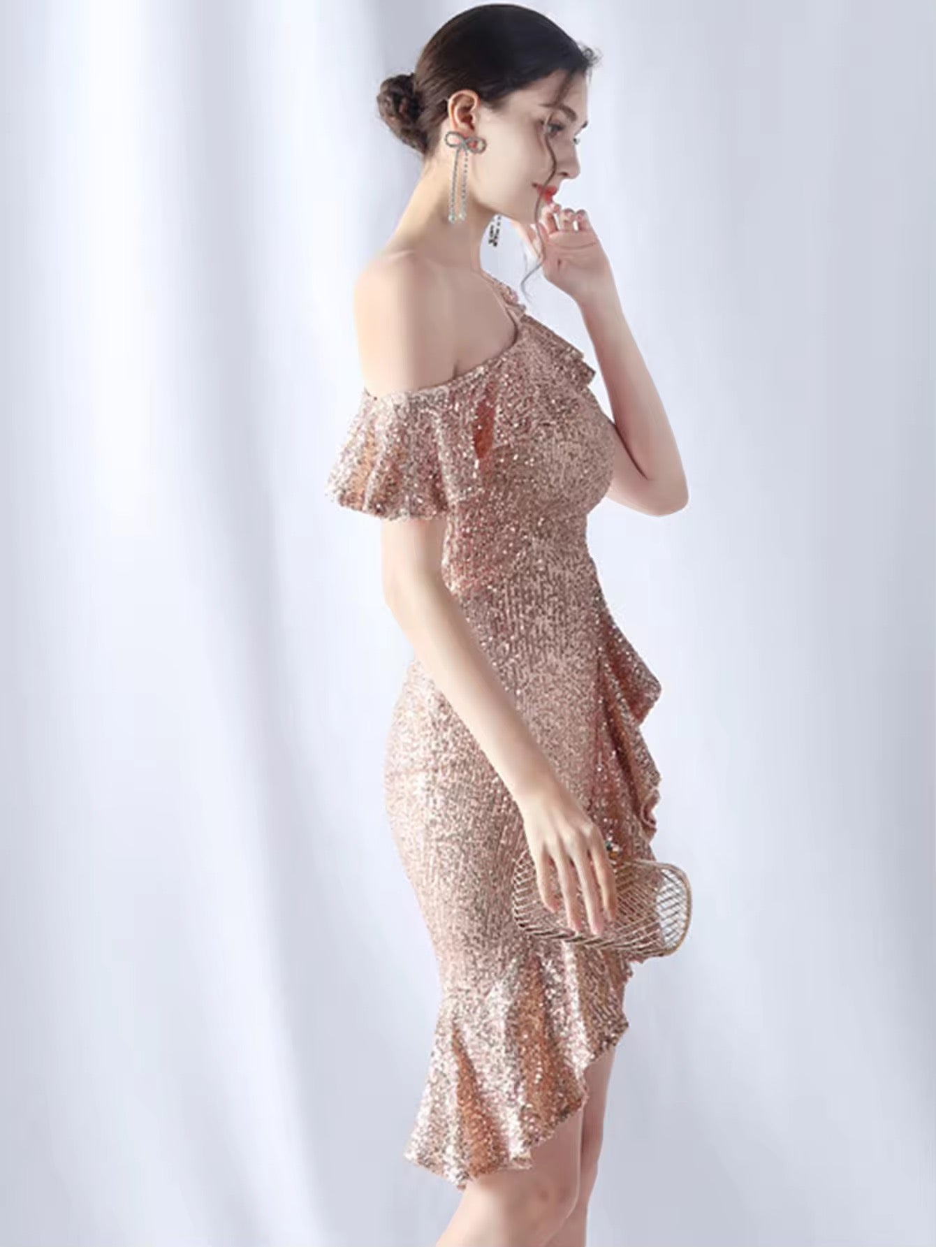 Ruffle sequins dress