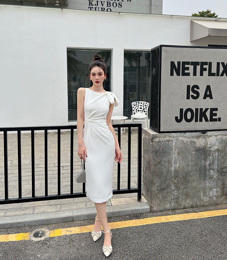White sleeveless dress