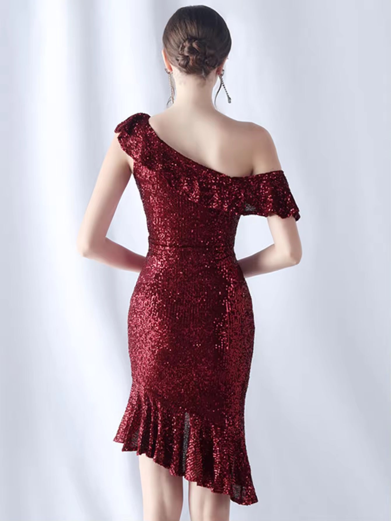 Ruffle sequins dress