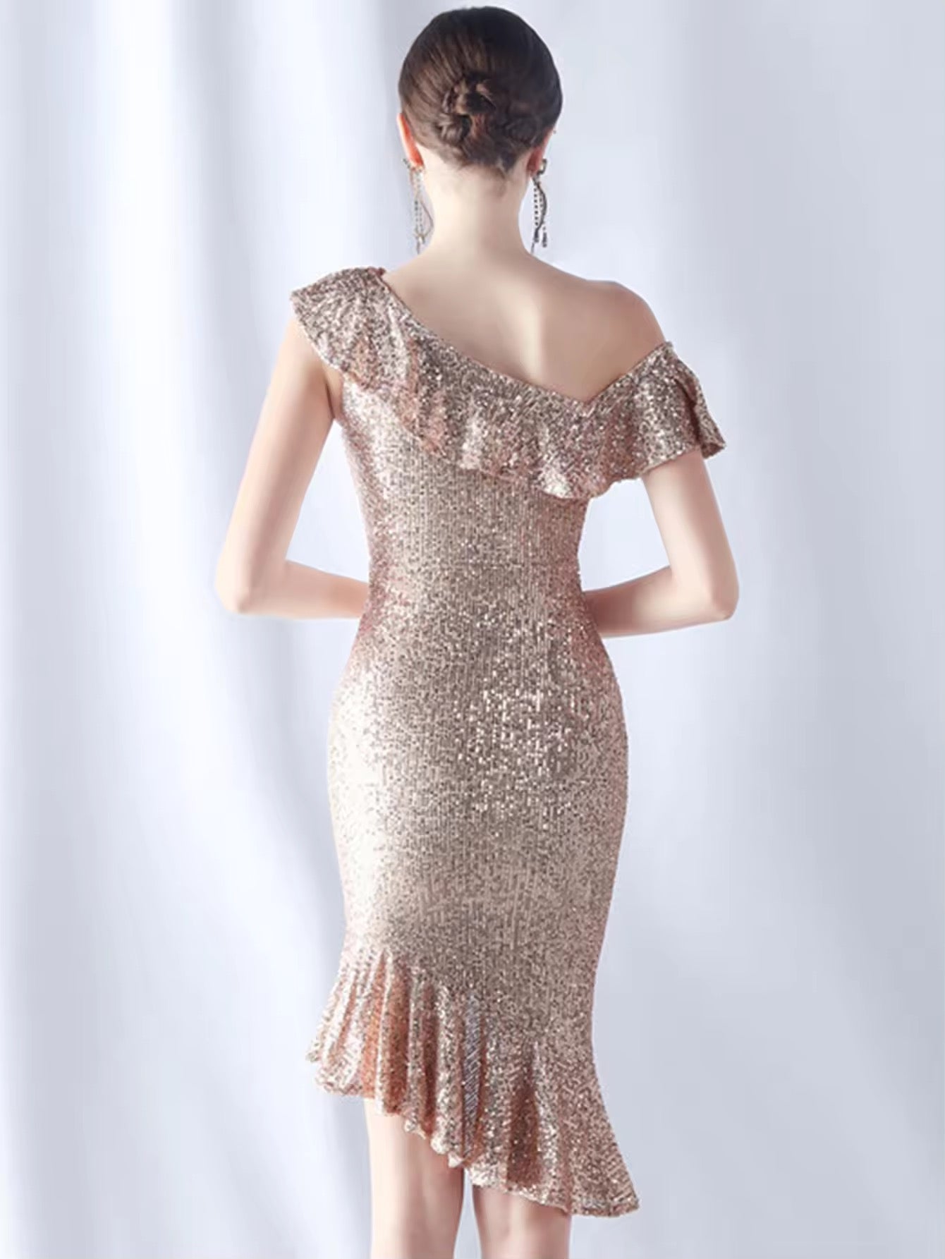 Ruffle sequins dress