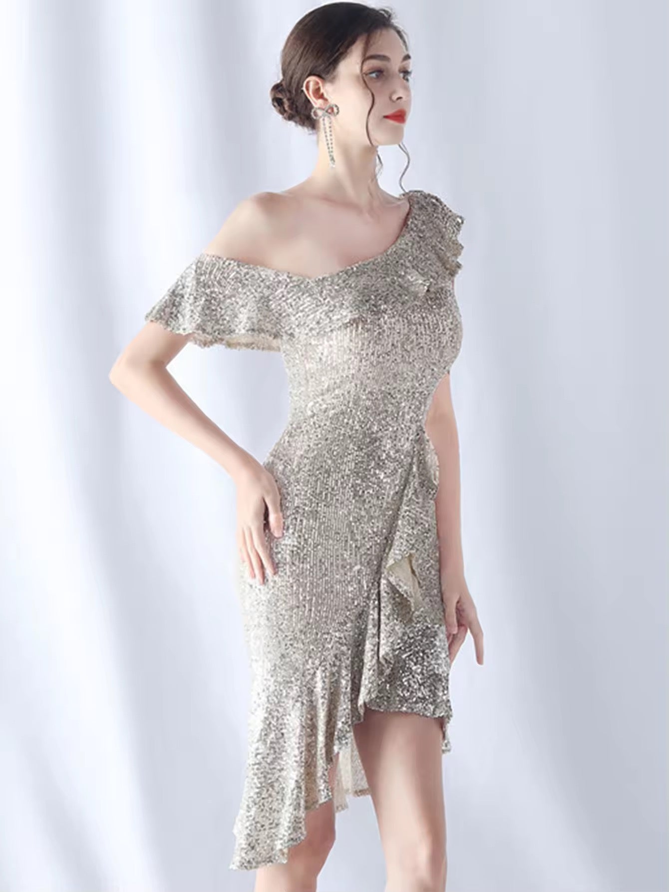 Ruffle sequins dress