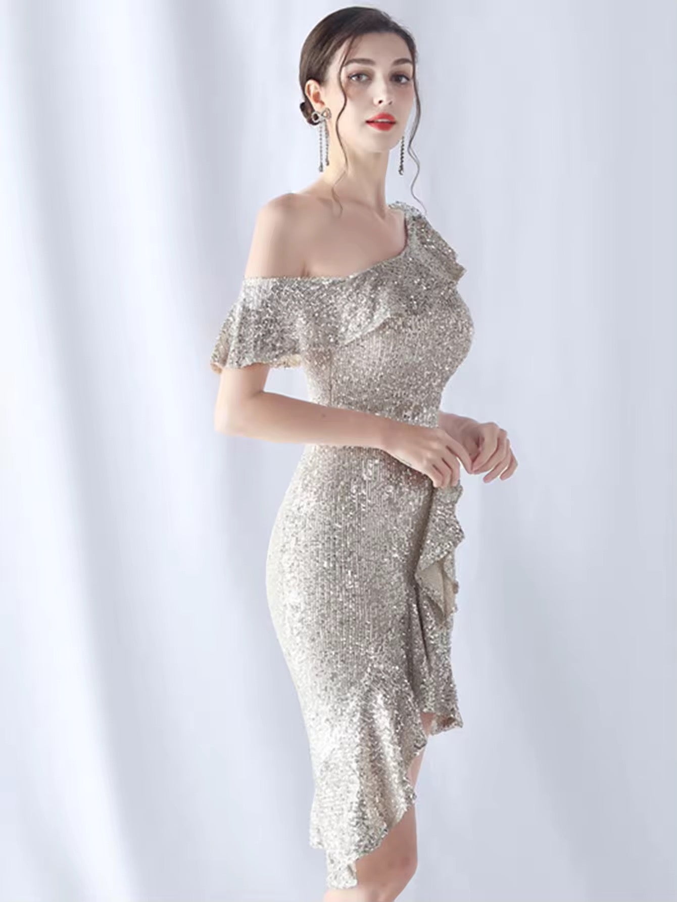 Ruffle sequins dress