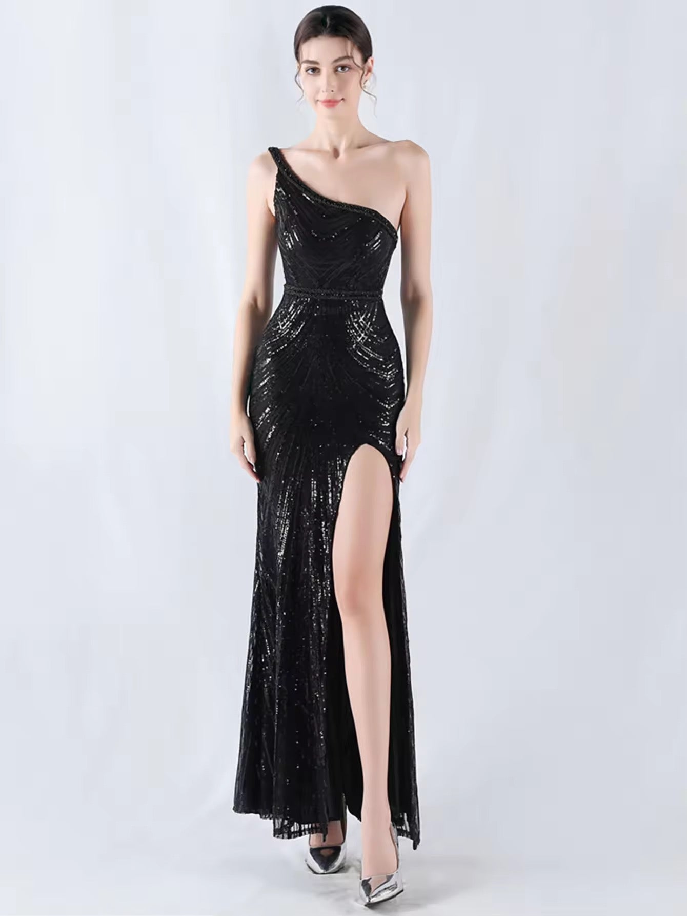 Luxury long slitcut dress