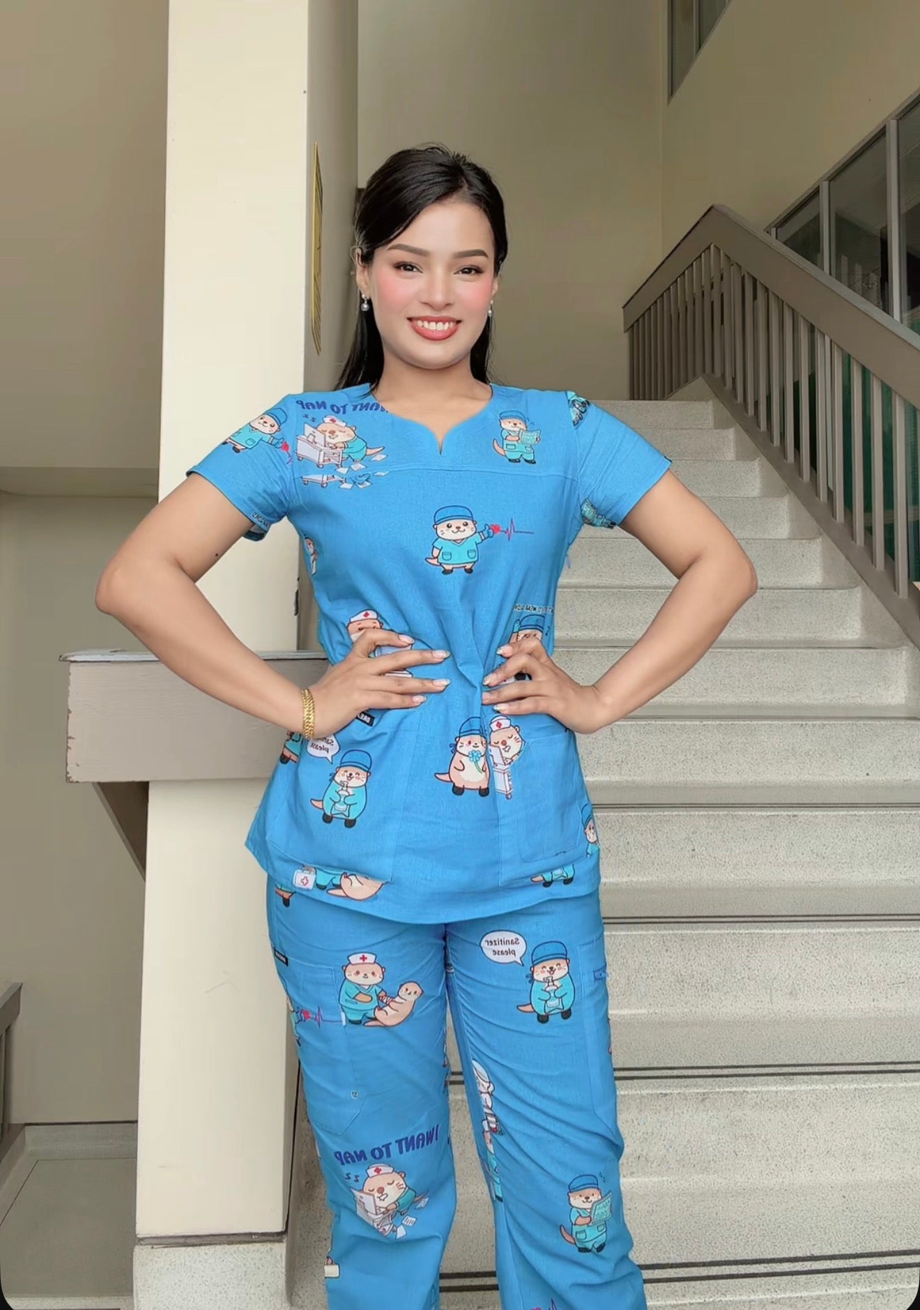 SET SCRUB on sale in Factory size(Heart Neck)